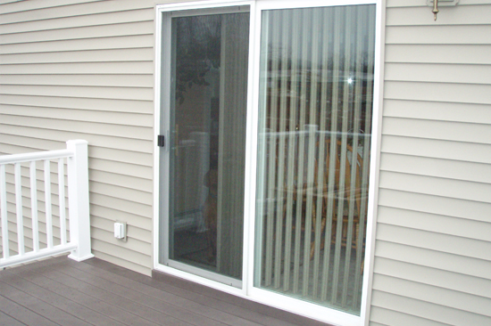 Rialto-screen-door-repair